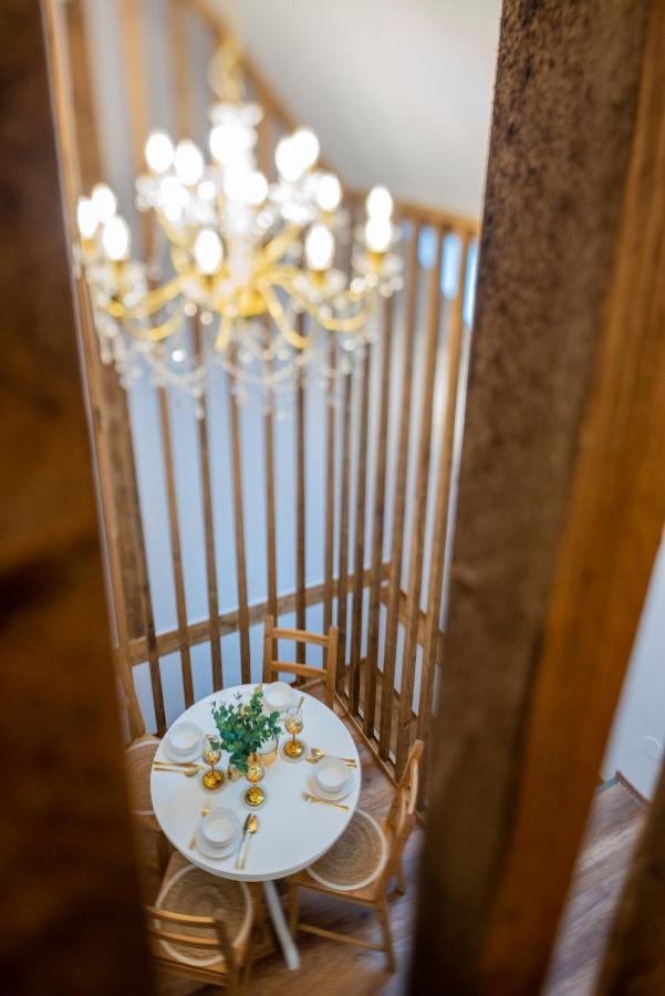 Fernweh Haus Brasov Hotell Eksteriør bilde