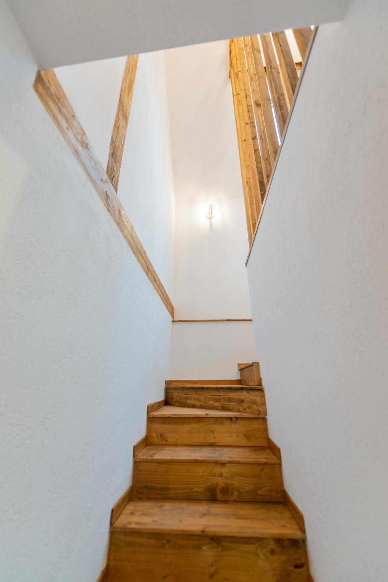 Fernweh Haus Brasov Hotell Eksteriør bilde